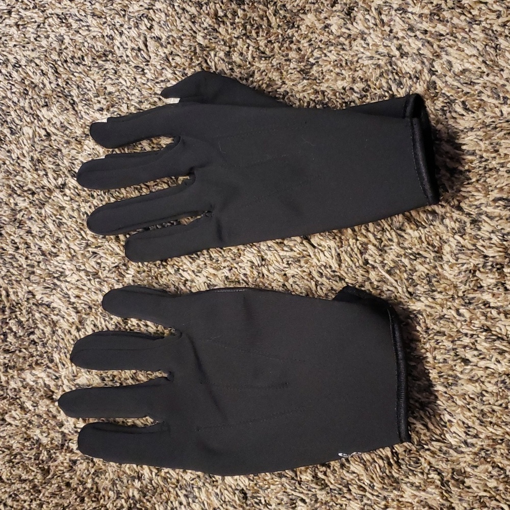 Black gloves size XL